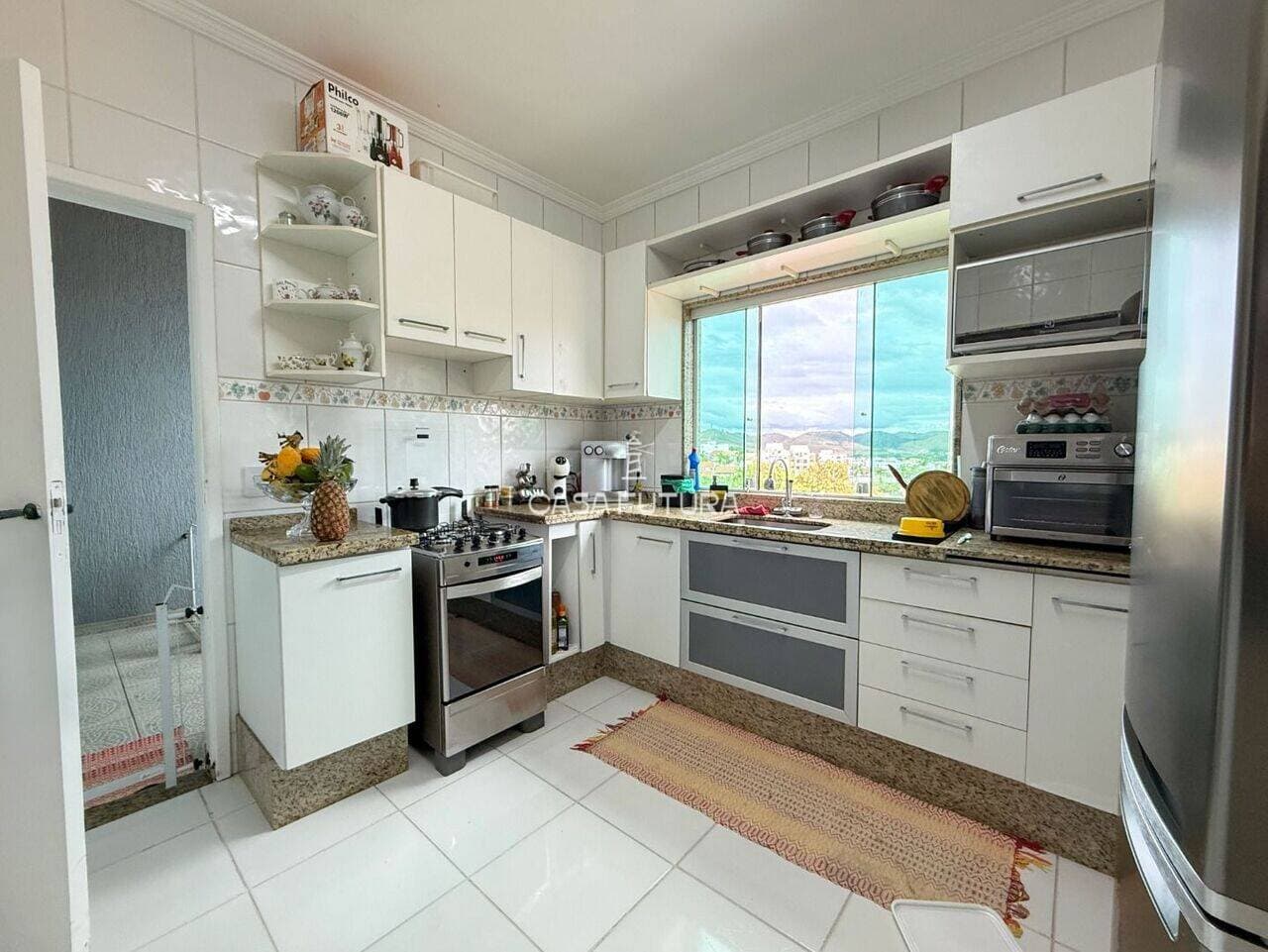 Casa com 3 quartos, 164 m² - foto 7