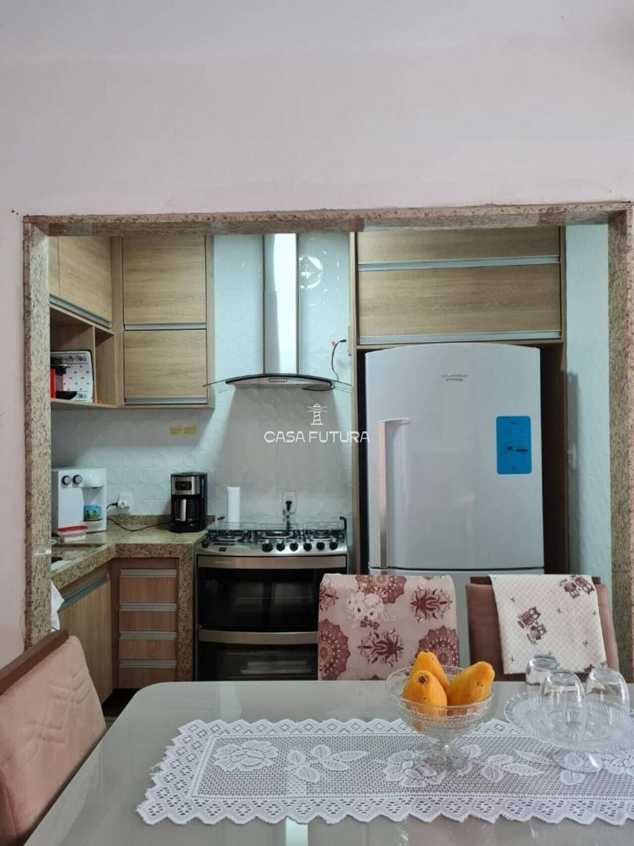 Casa com 3 quartos, 95 m²