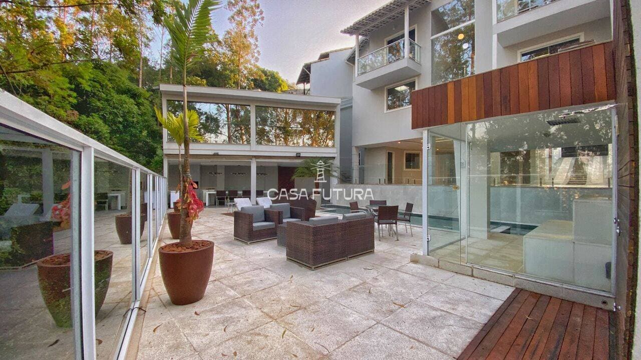 Casa com 3 quartos, 500 m² - foto 2