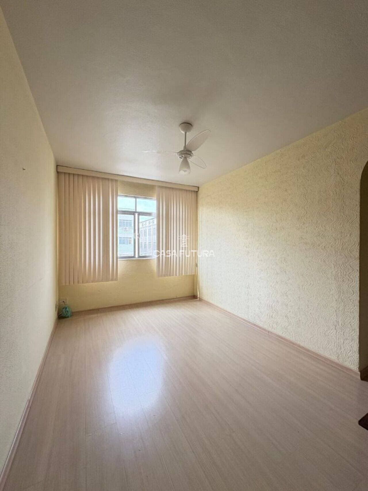 Apartamento com 3 quartos, 60 m² - foto 2