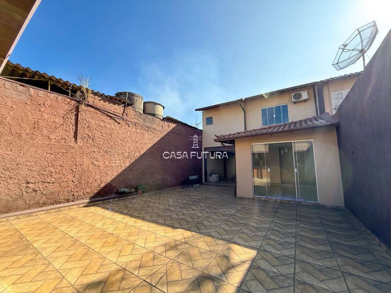 Casa com 3 quartos, 161 m² - foto 8