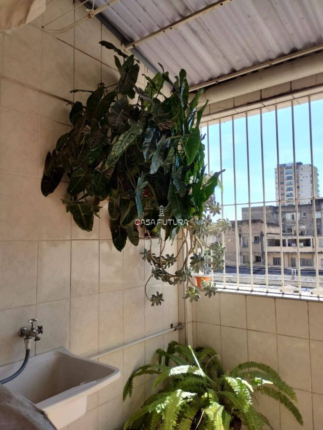 Apartamento com 3 quartos, 94 m² - foto 3