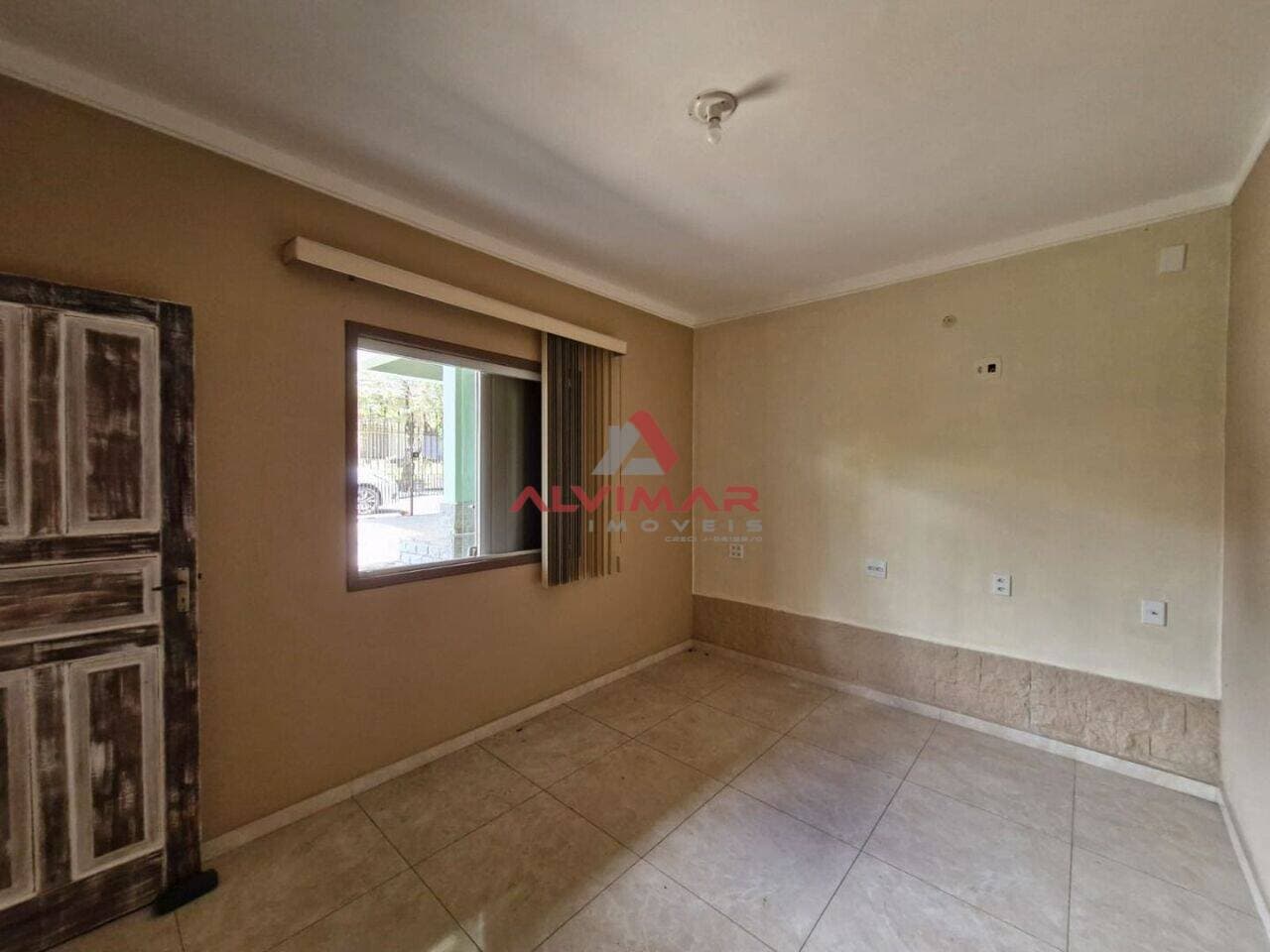 Casa com 3 quartos, 222 m² - foto 6