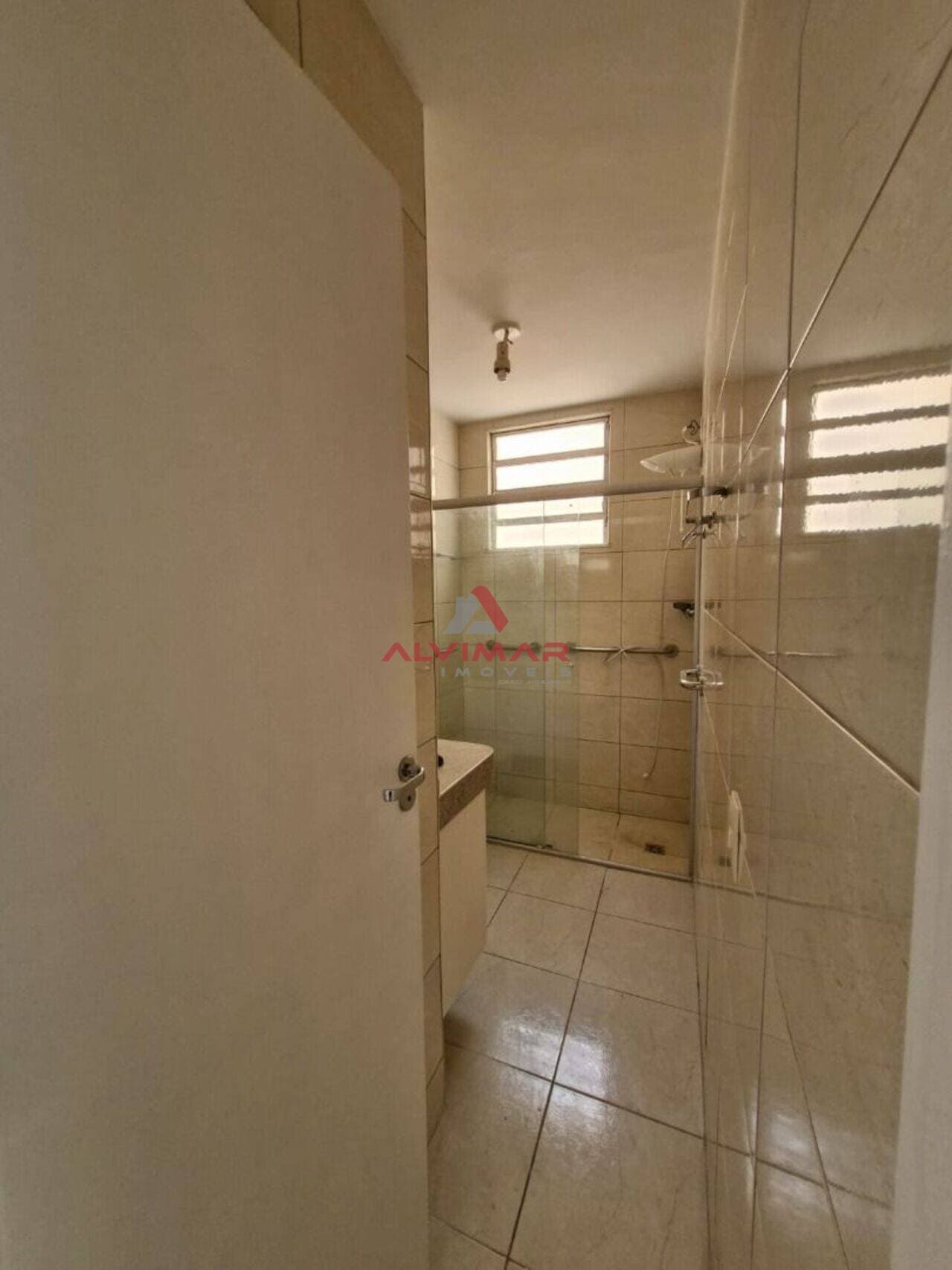 Apartamento com 3 quartos, 90 m² - foto 7