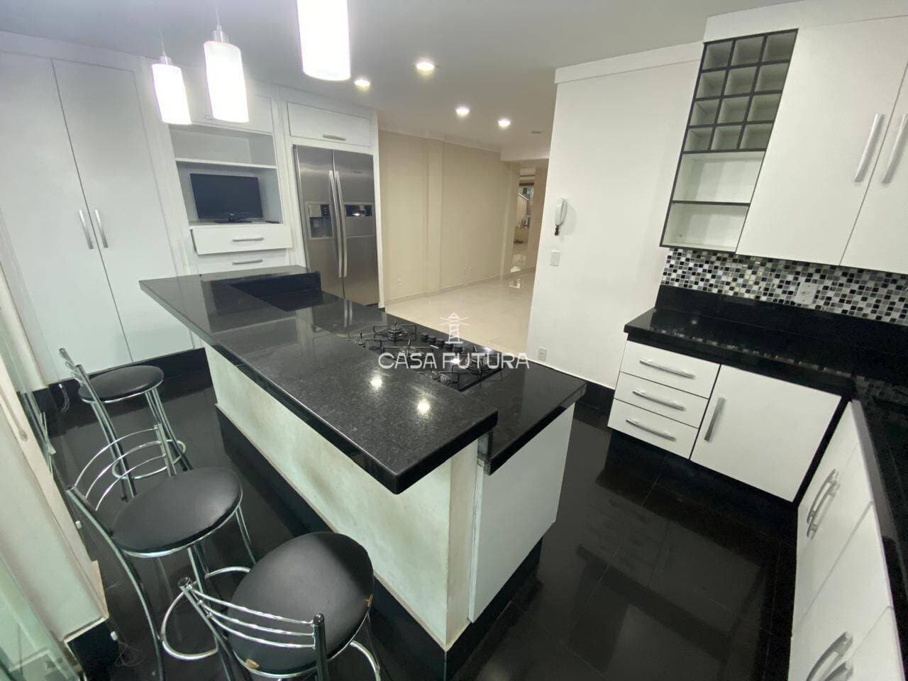 Casa com 3 quartos, 350 m² - foto 6