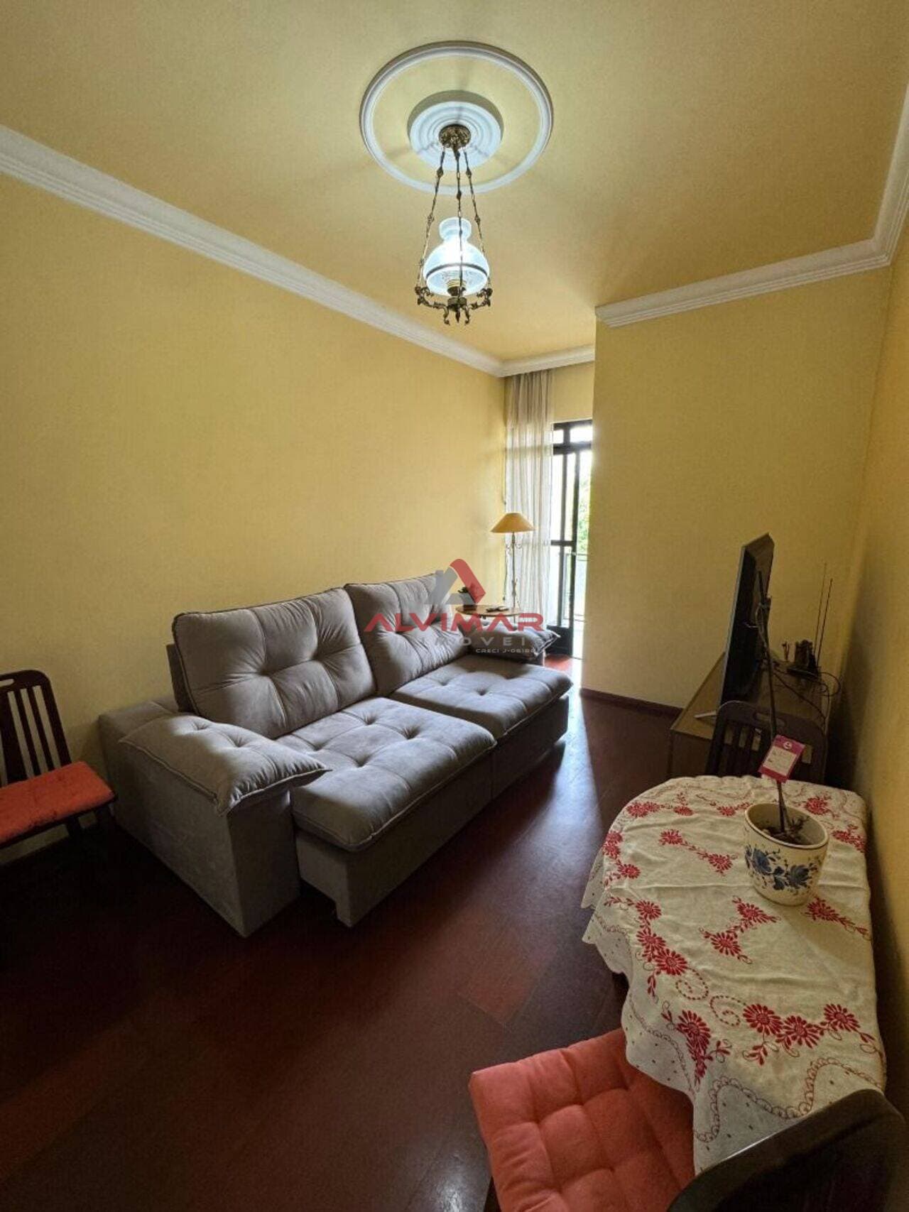 Apartamento com 2 quartos, 66 m² - foto 2