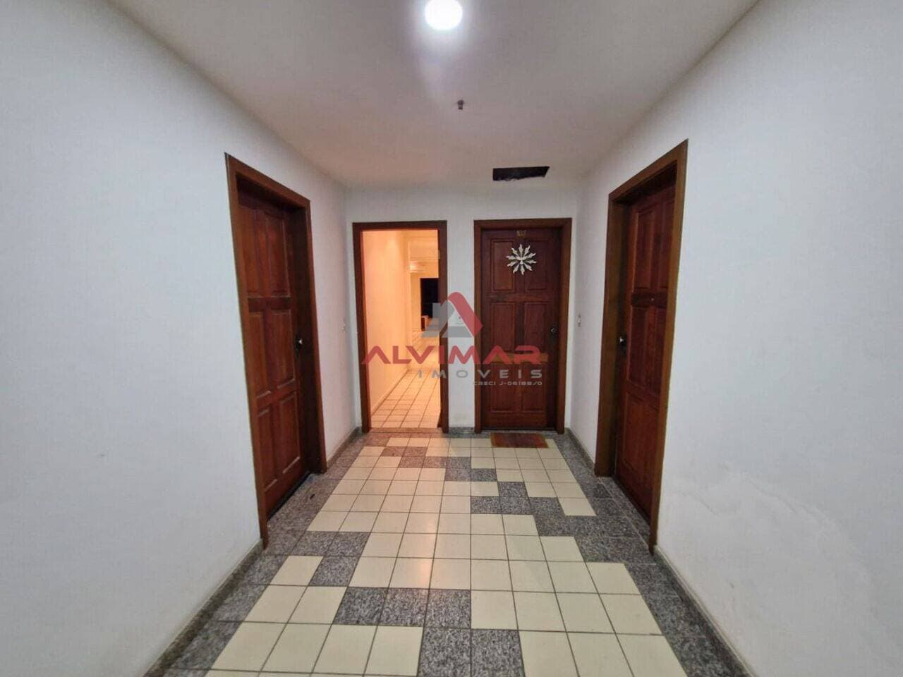 Apartamento com 3 quartos, 140 m² - foto 4