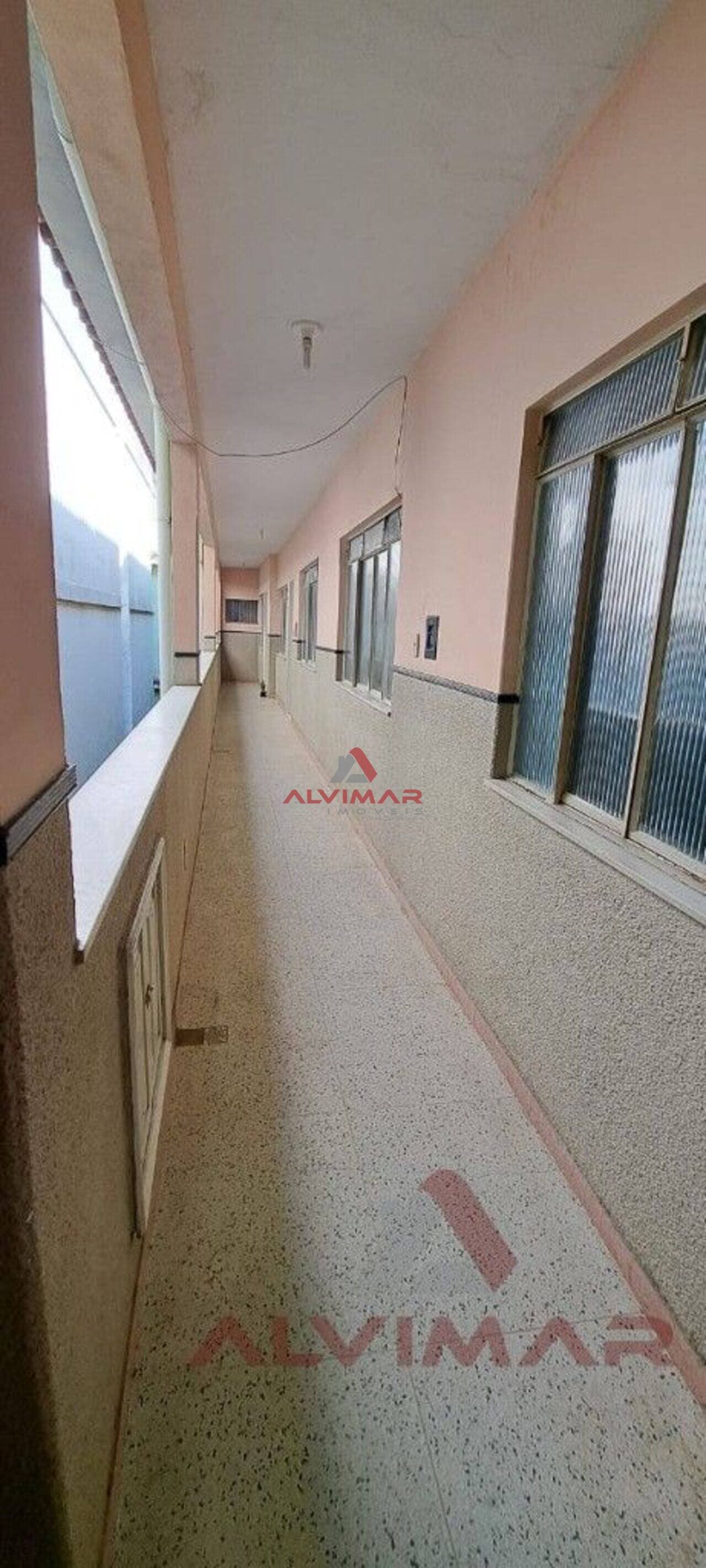 Apartamento com 2 quartos, 90 m² - foto 2