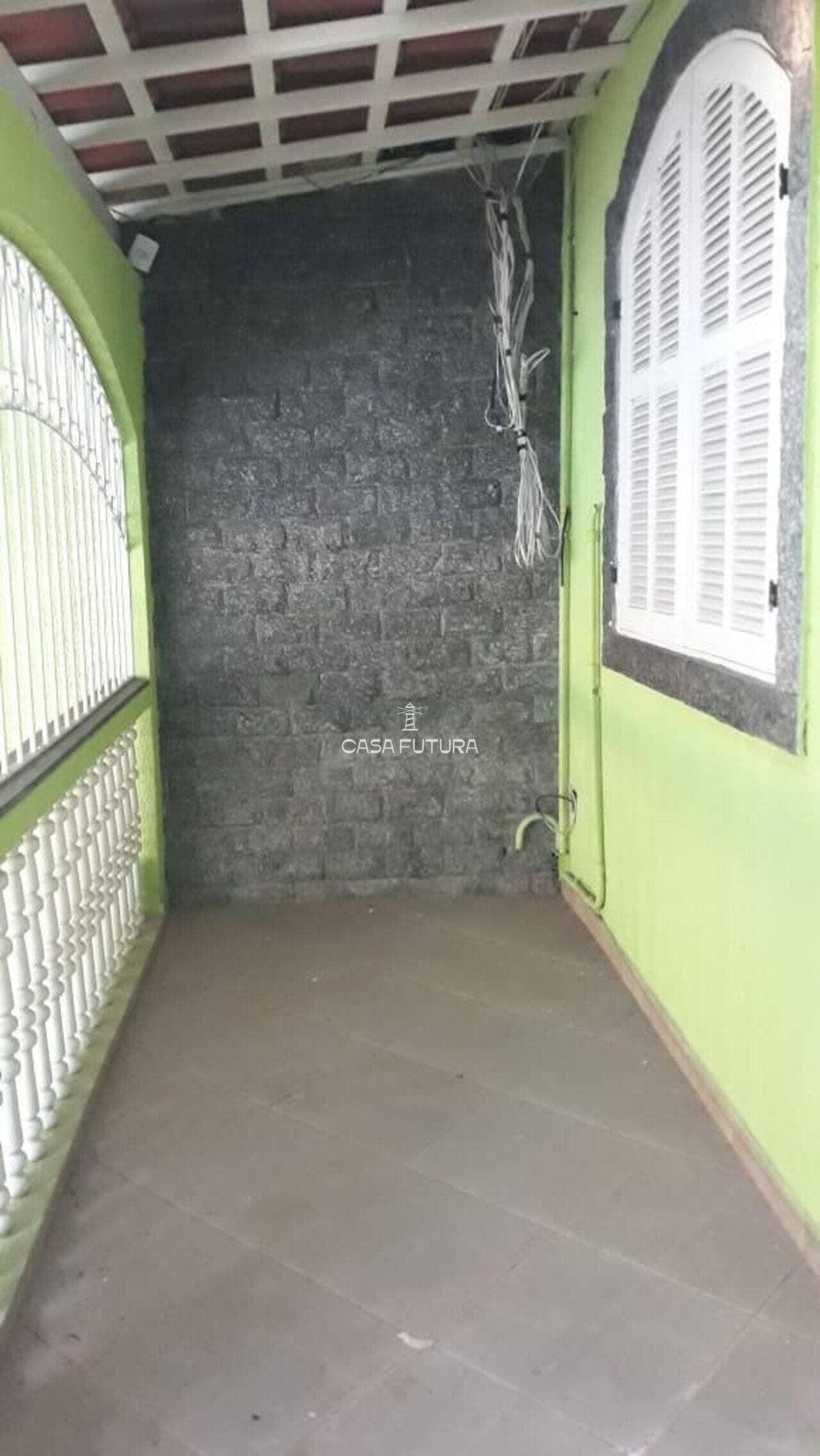 Casa com 5 quartos, 153 m² - foto 3