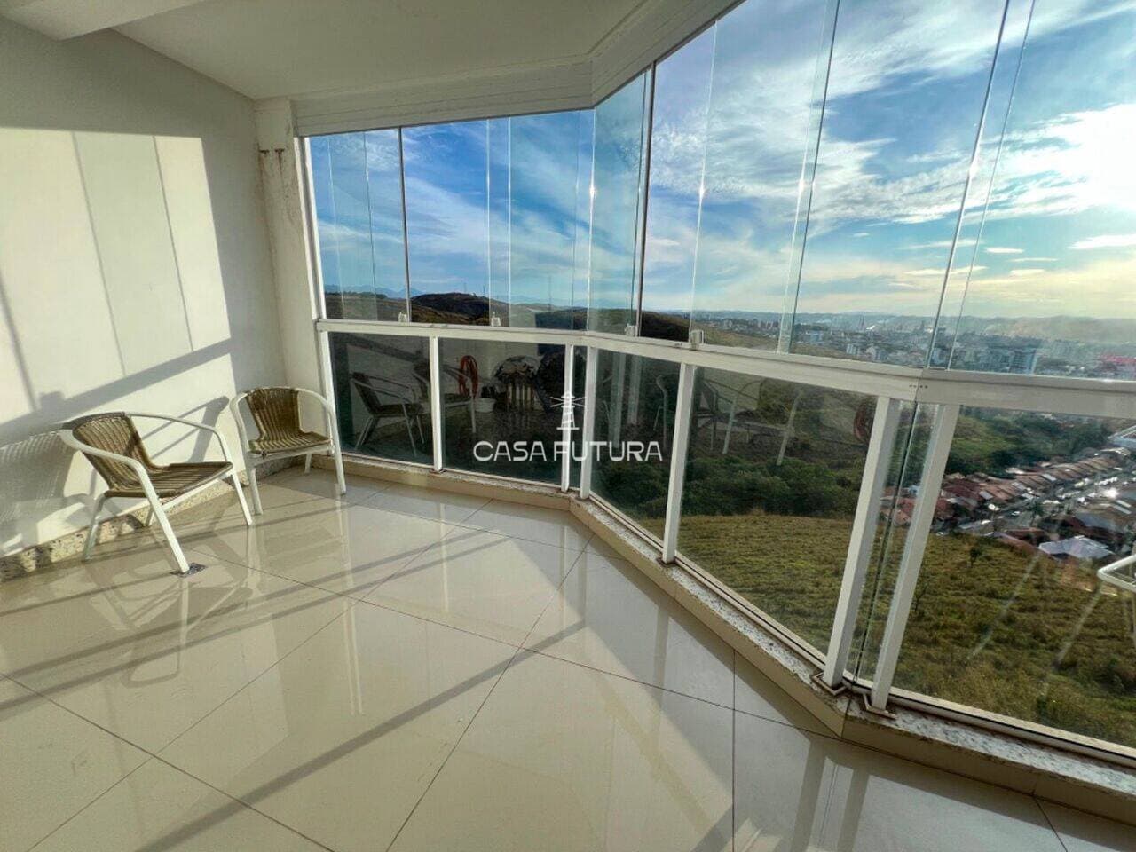 Apartamento garden com 3 quartos, 157 m²