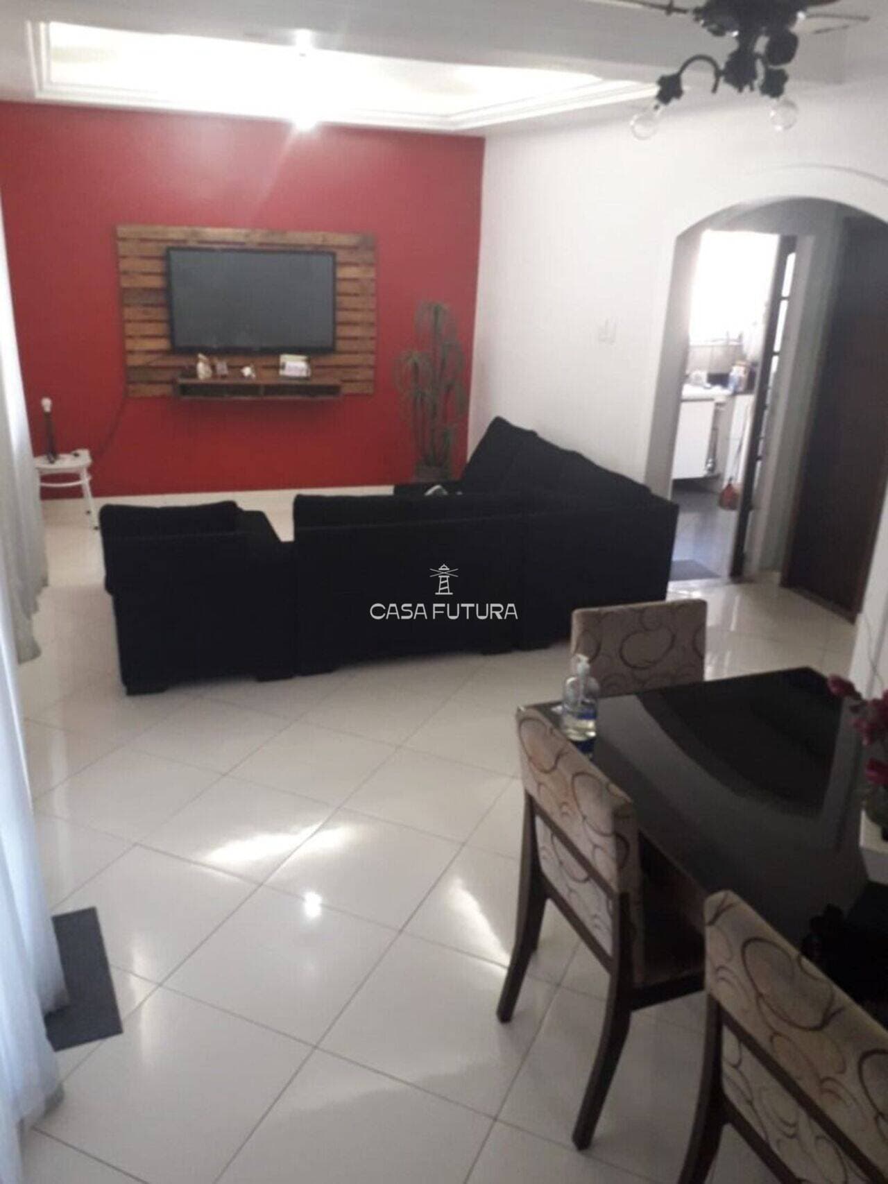 Casa com 3 quartos, 190 m² - foto 2