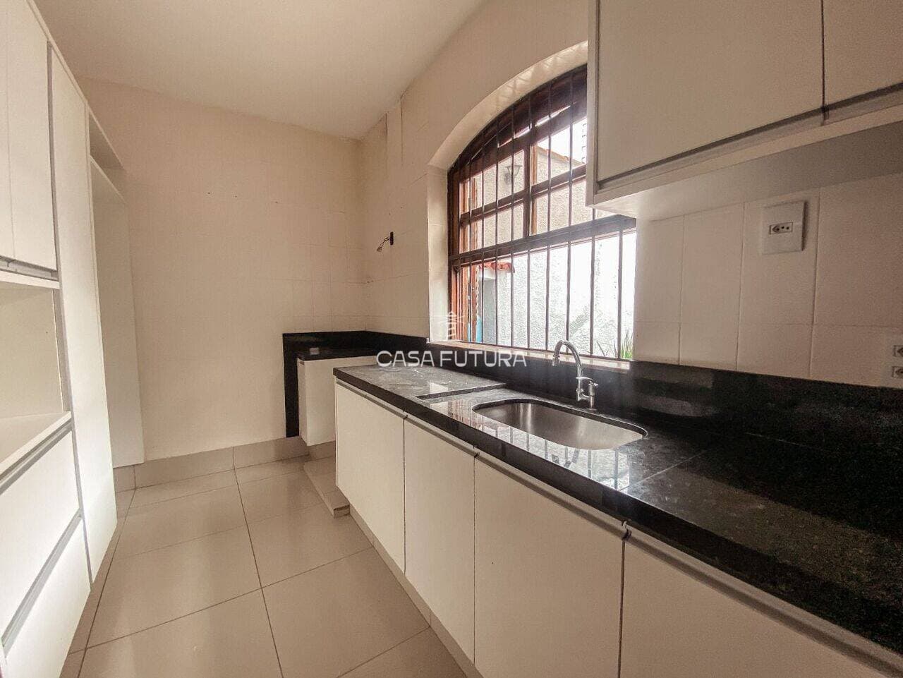 Casa com 4 quartos, 190 m² - foto 9