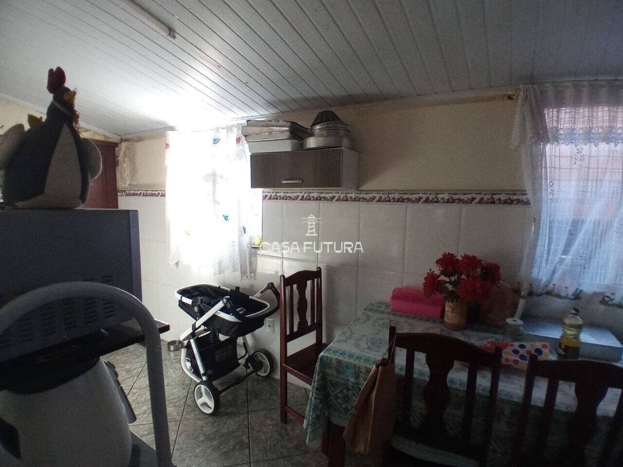 Casa com 3 quartos, 94 m² - foto 4