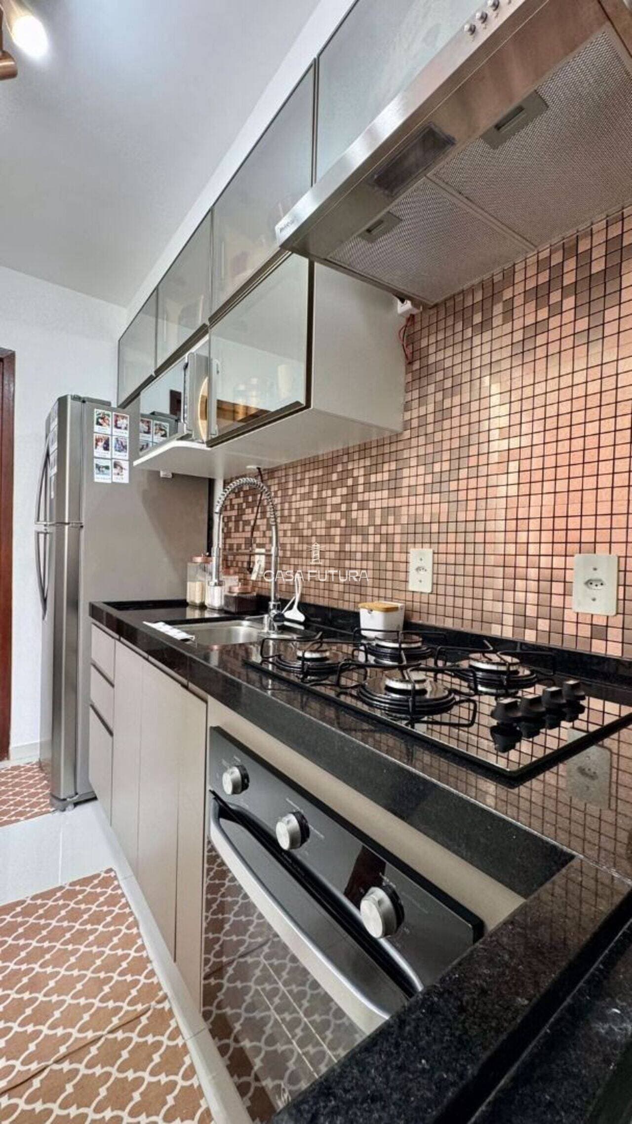 Apartamento com 2 quartos, 45 m²