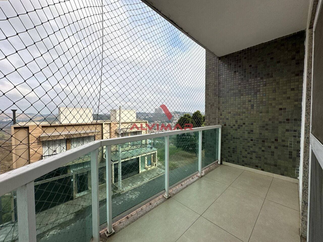 Apartamento com 3 quartos, 111 m² - foto 4