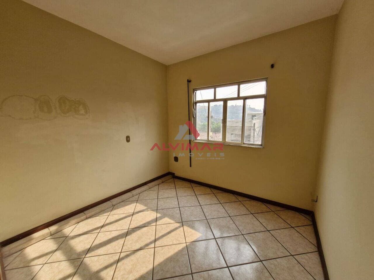 Casa com 4 quartos, 250 m² - foto 9