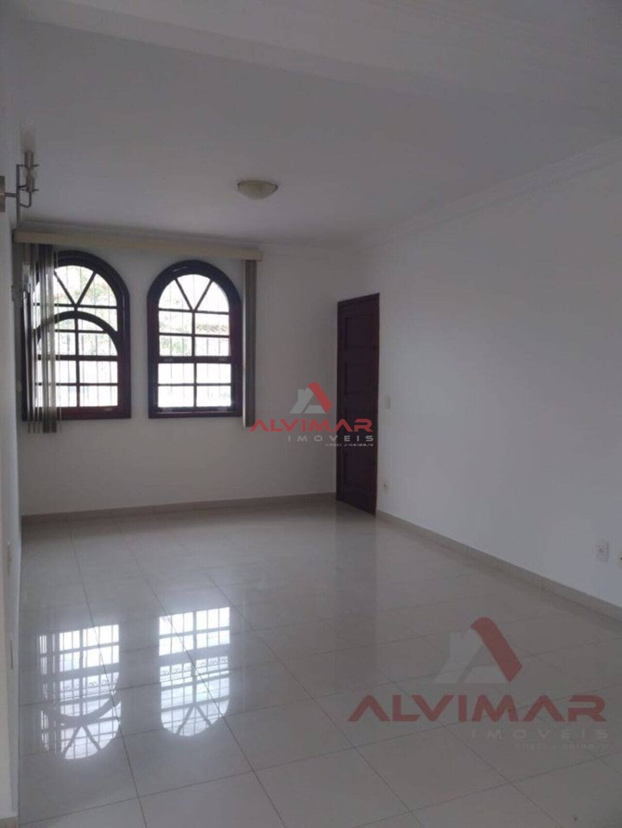 Casa com 3 quartos, 117 m² - foto 4