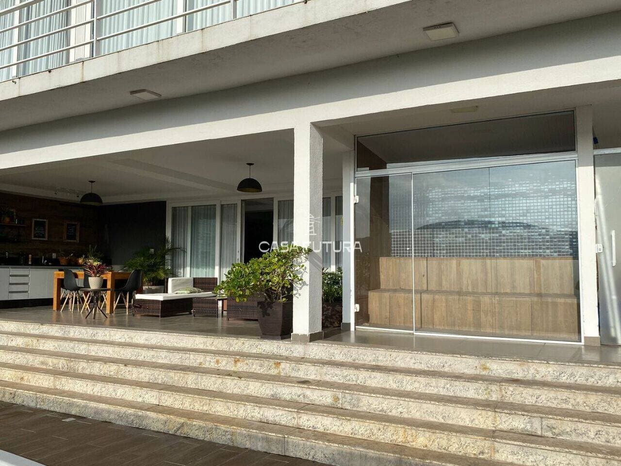 Casa com 3 quartos, 270 m² - foto 7