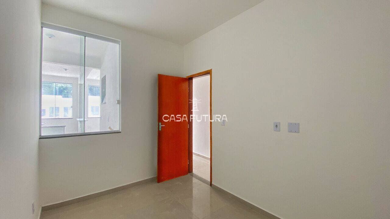 Casa com 2 quartos, 53 m² - foto 4