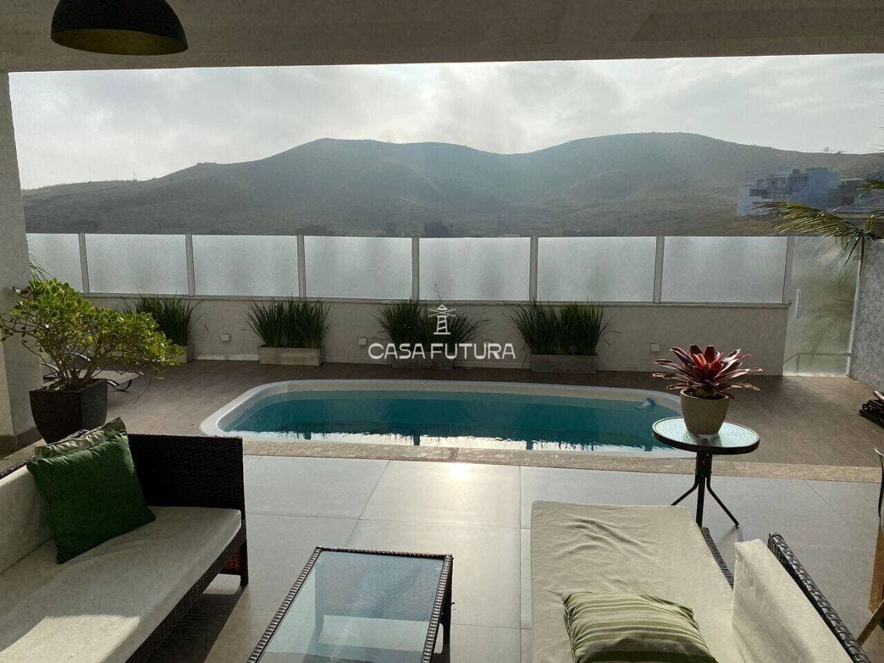 Casa com 3 quartos, 270 m² - foto 3