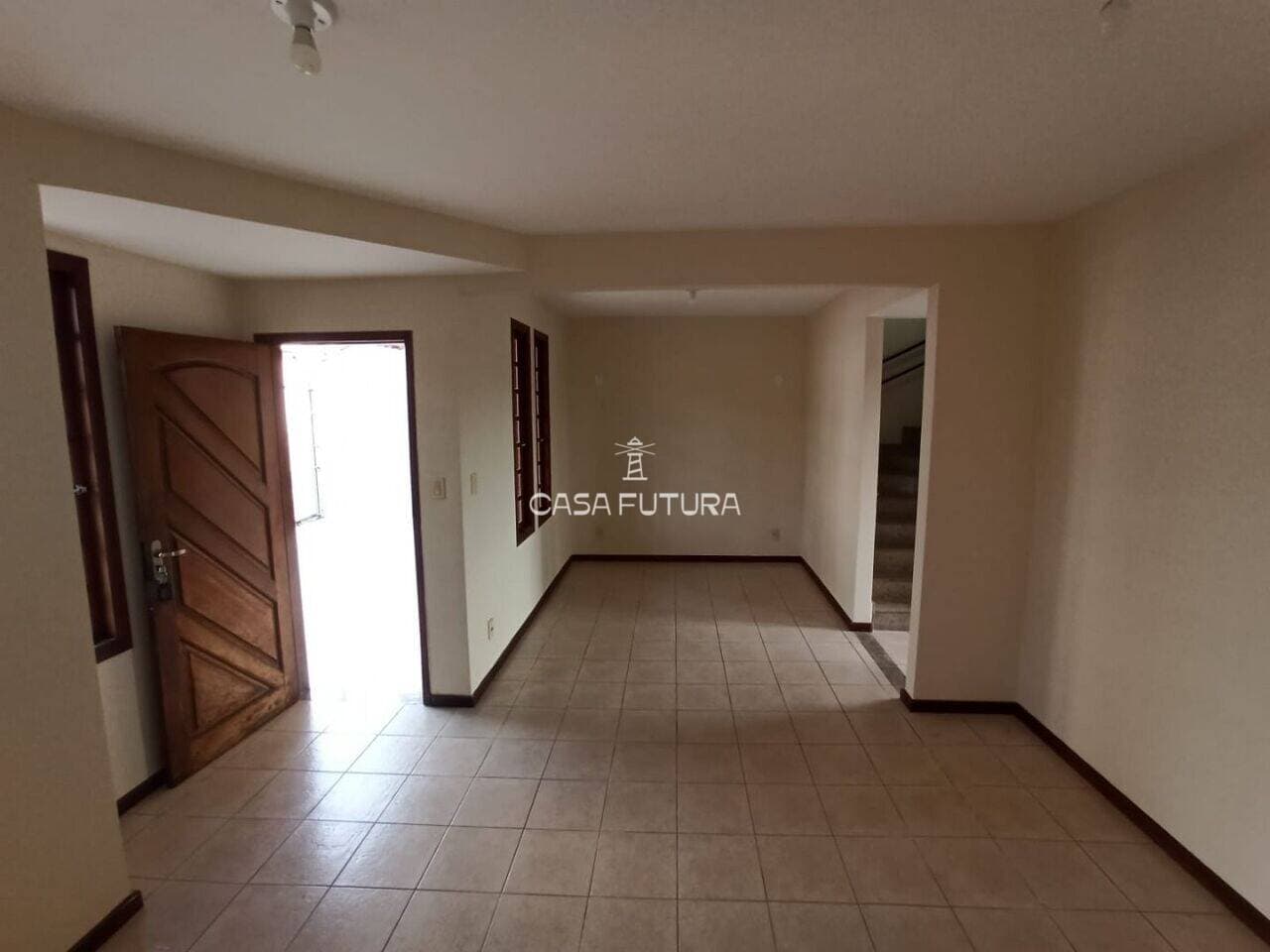 Casa com 4 quartos, 159 m² - foto 3