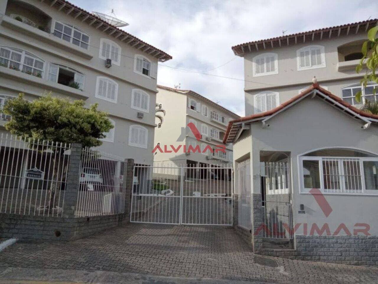 Apartamento com 2 quartos, 66 m², aluguel por R$ 1.720/mês ou à venda por R$ 380.000 - foto 2