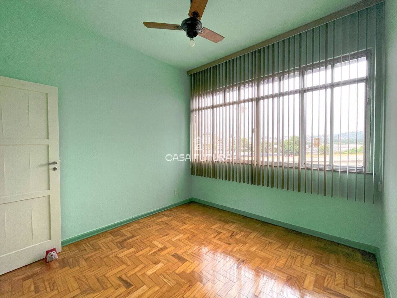 Apartamento com 3 quartos, 93 m² - foto 5