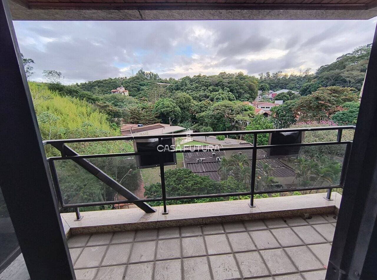 Apartamento com 3 quartos, 115 m² - foto 2