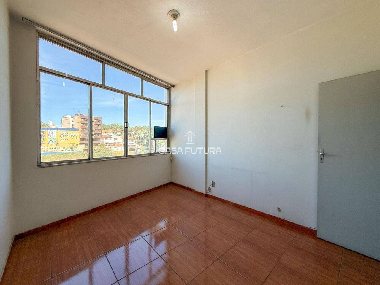 Apartamento com 3 quartos, 94 m² - foto 7