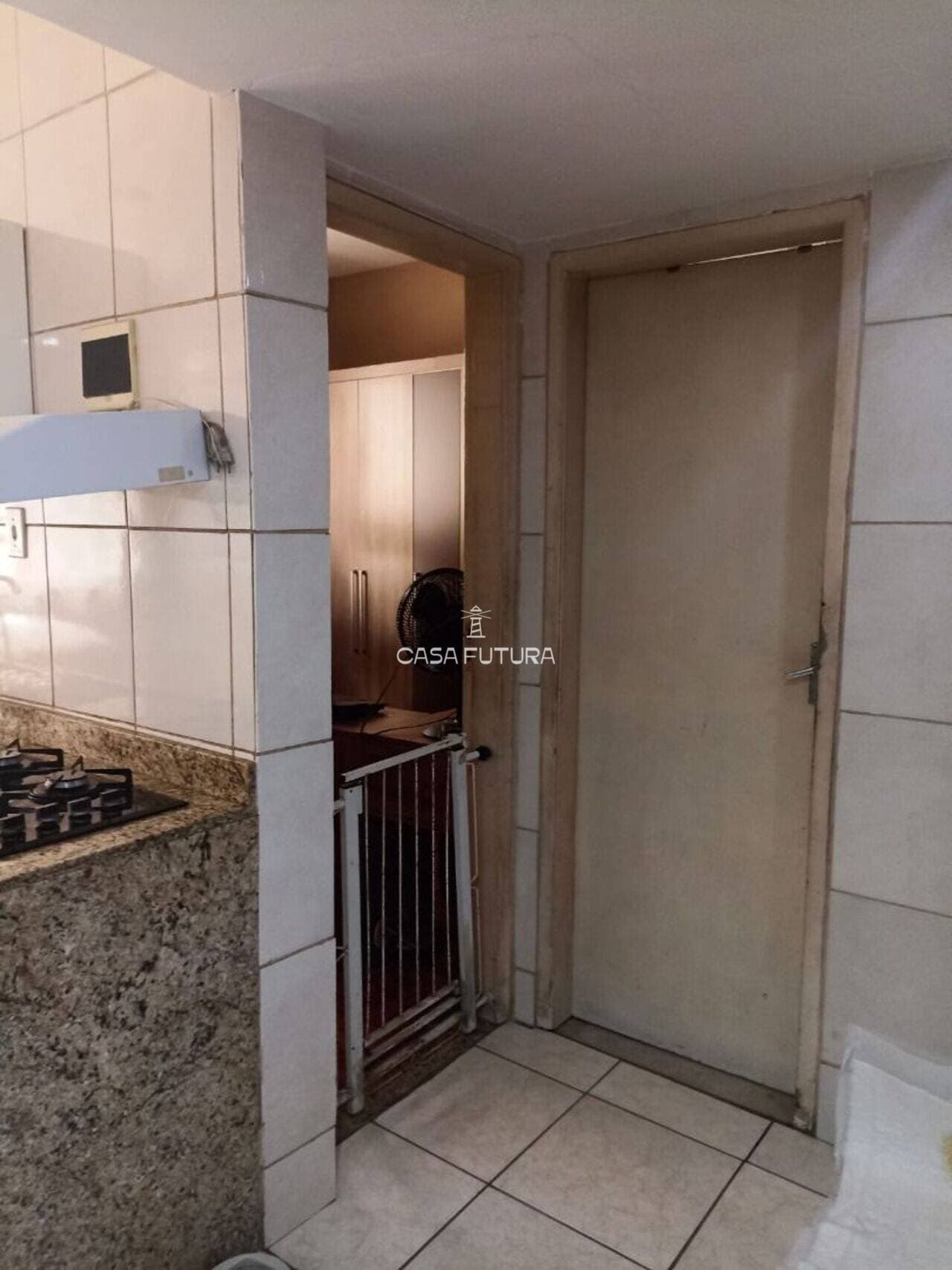 Apartamento com 2 quartos, 69 m² - foto 5