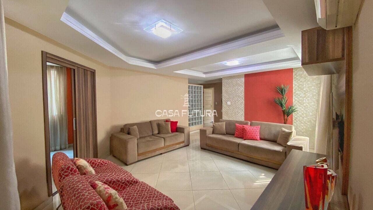Casa com 3 quartos, 296 m² - foto 3