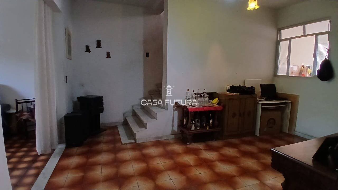 Casa com 4 quartos, 320 m² - foto 7