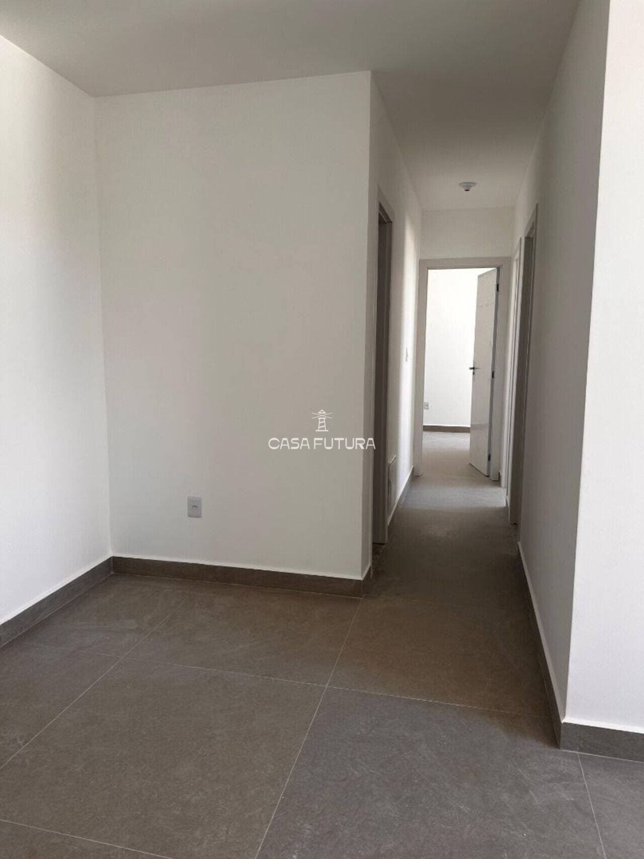 Apartamento com 3 quartos, 77 m² - foto 3