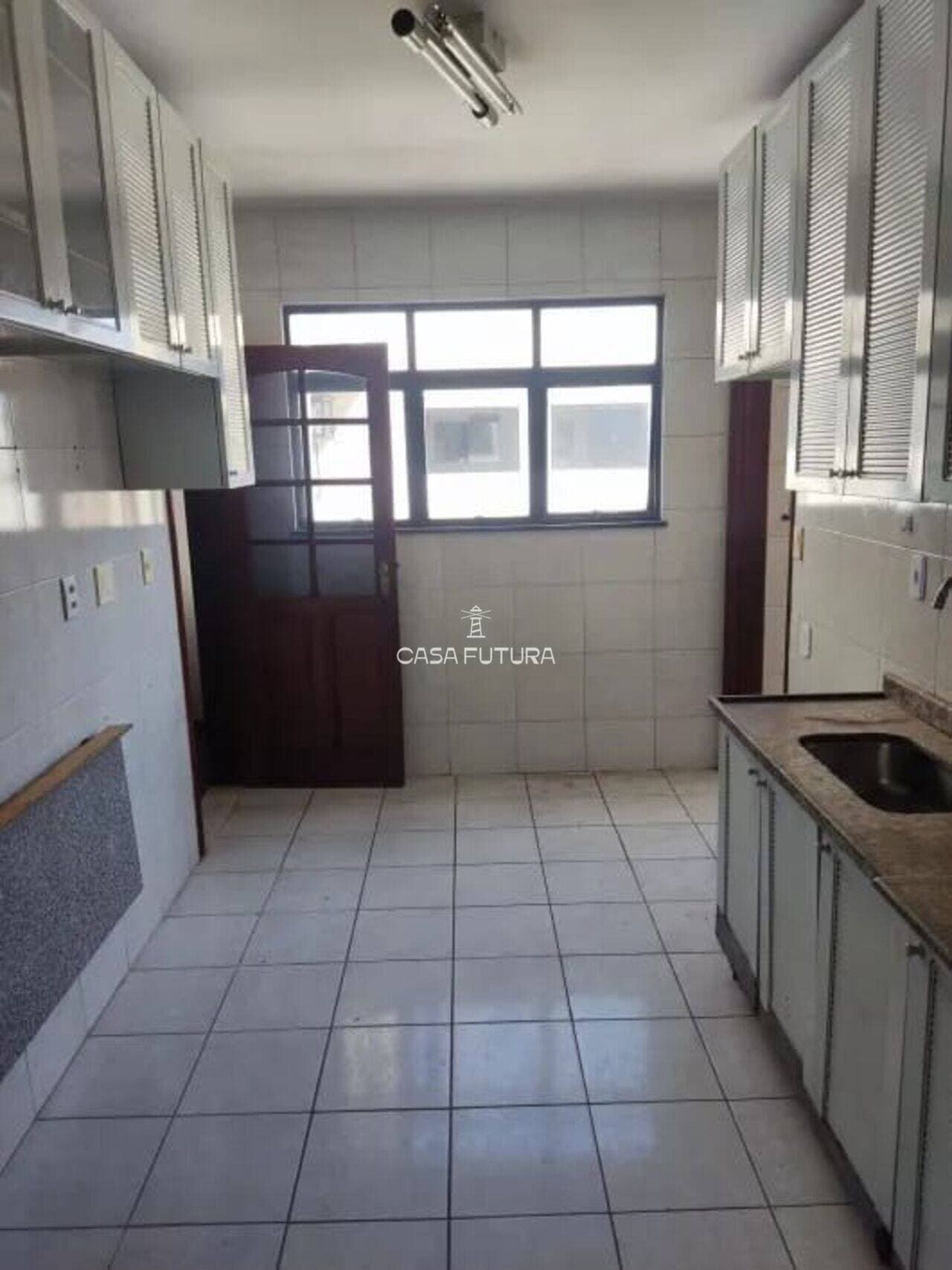 Apartamento com 3 quartos, 127 m² - foto 3