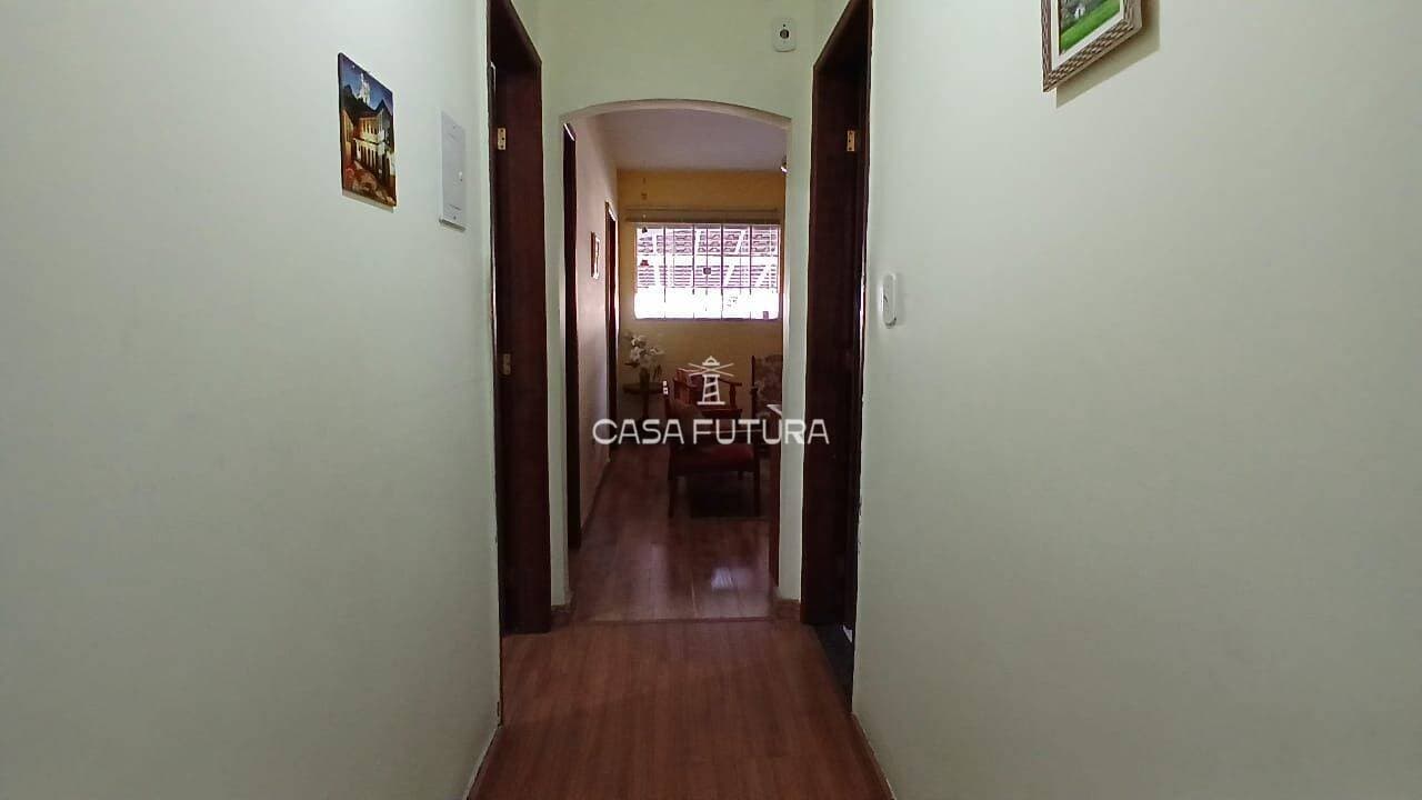 Casa com 4 quartos, 83 m² - foto 8
