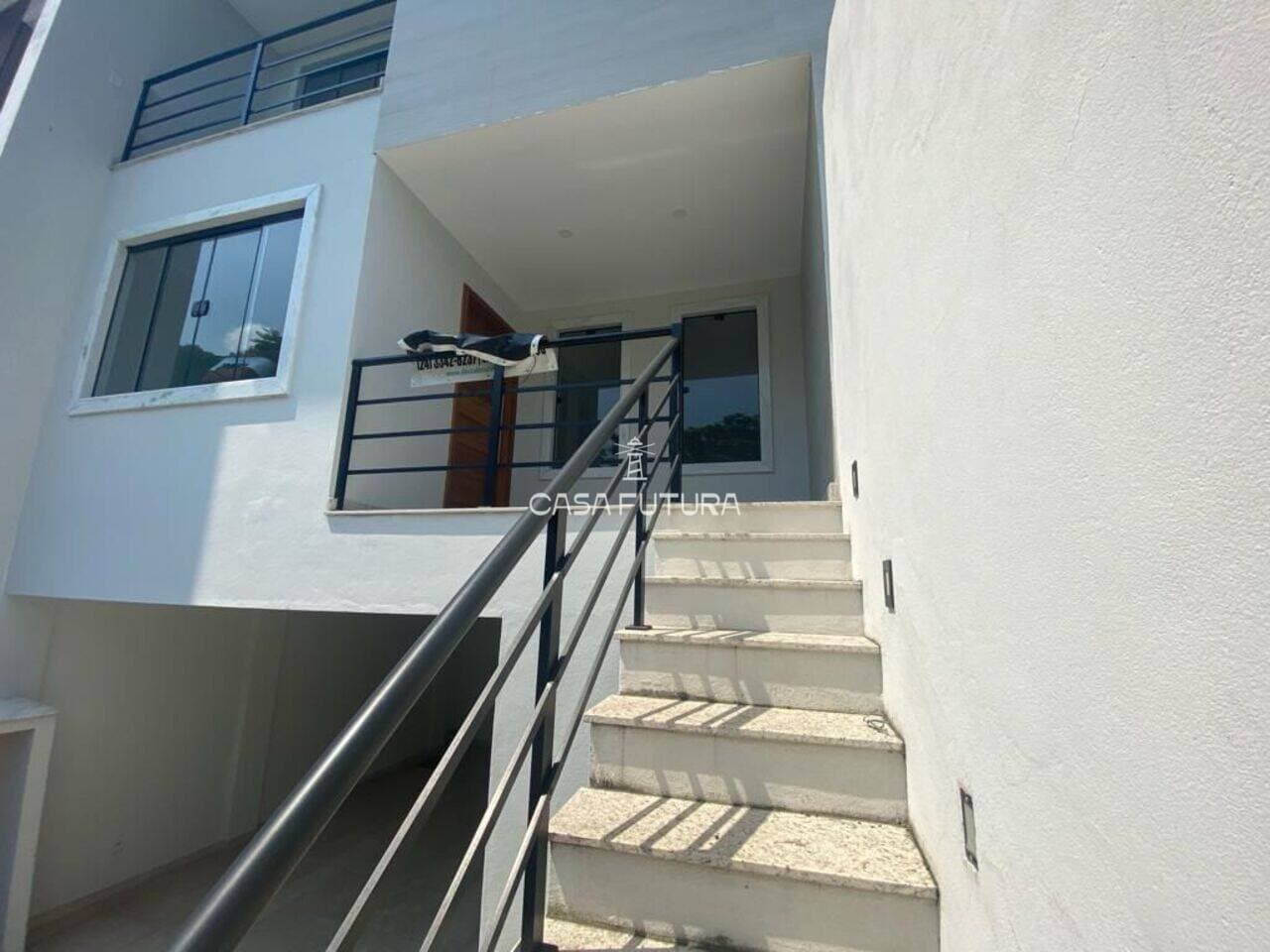 Casa com 3 quartos, 268 m² - foto 4