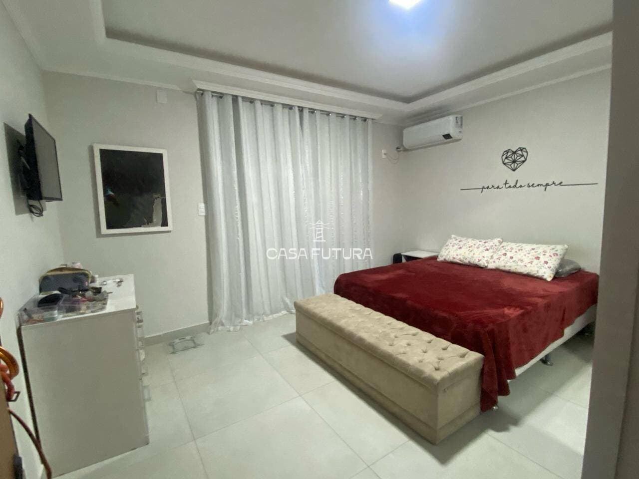 Casa com 3 quartos, 173 m²