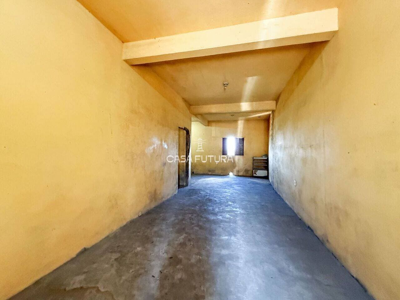 Casa com 2 quartos, 173 m² - foto 2