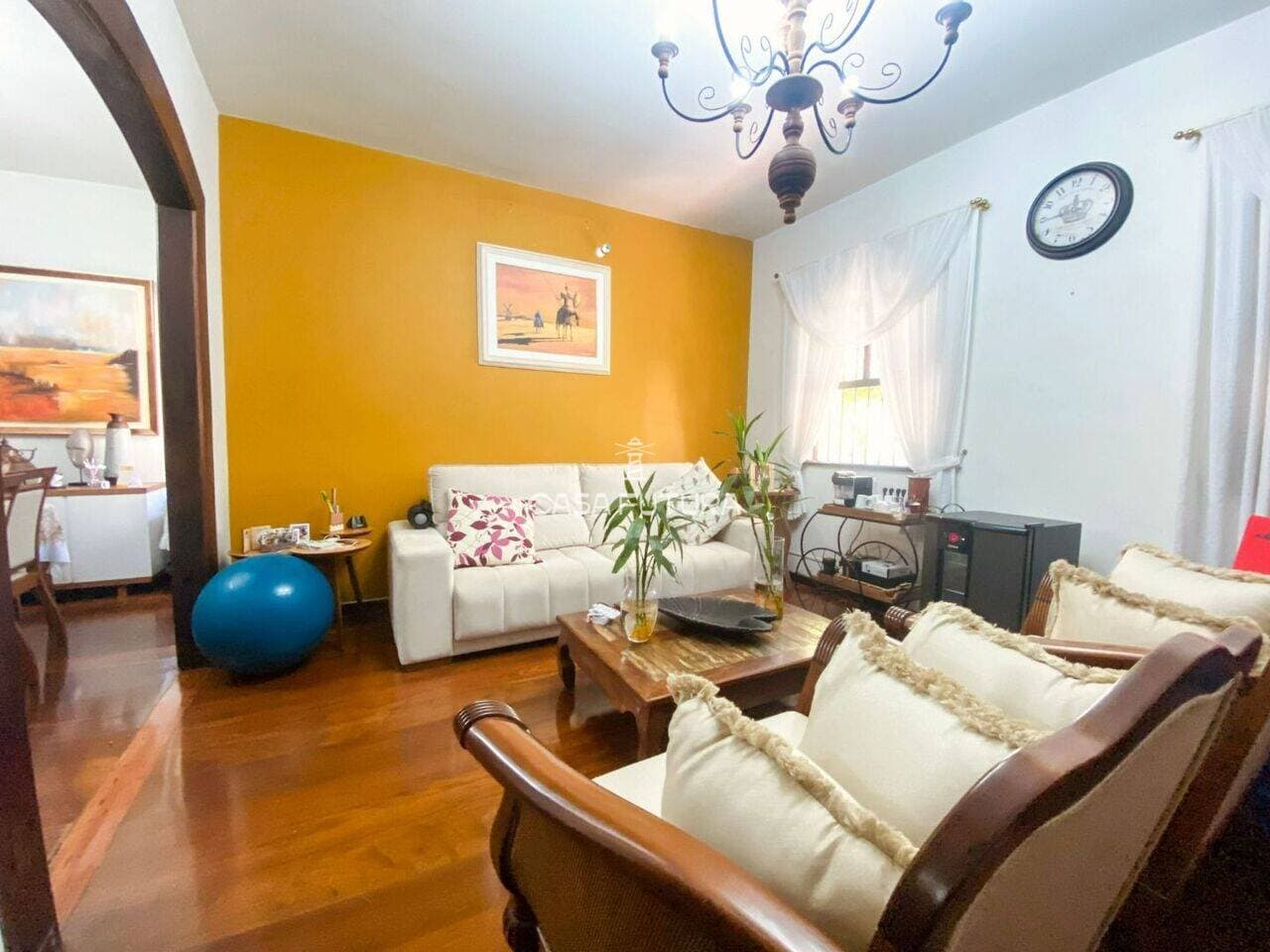 Casa com 3 quartos, 256 m² - foto 5