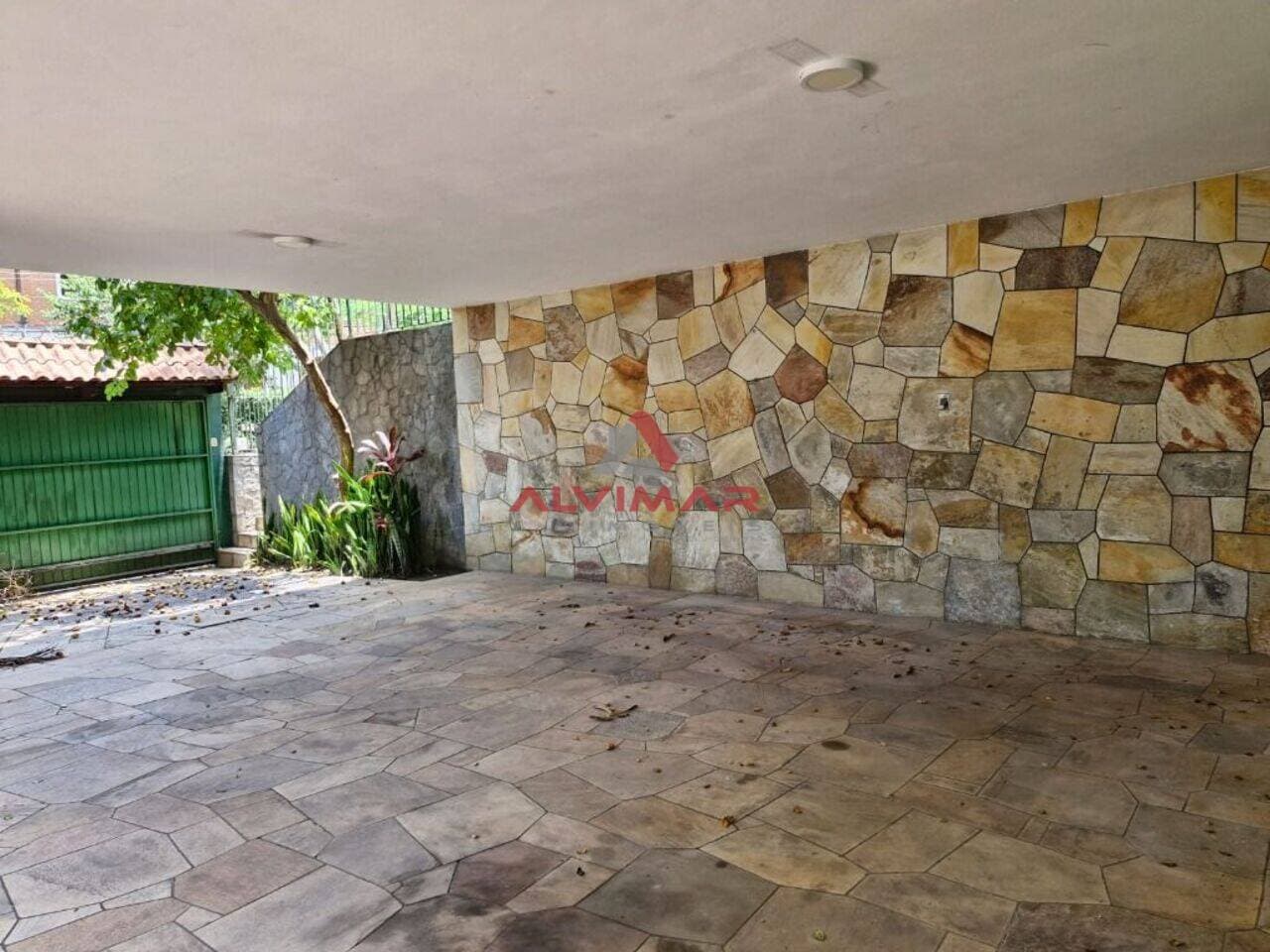 Casa com 4 quartos, 350 m² - foto 3