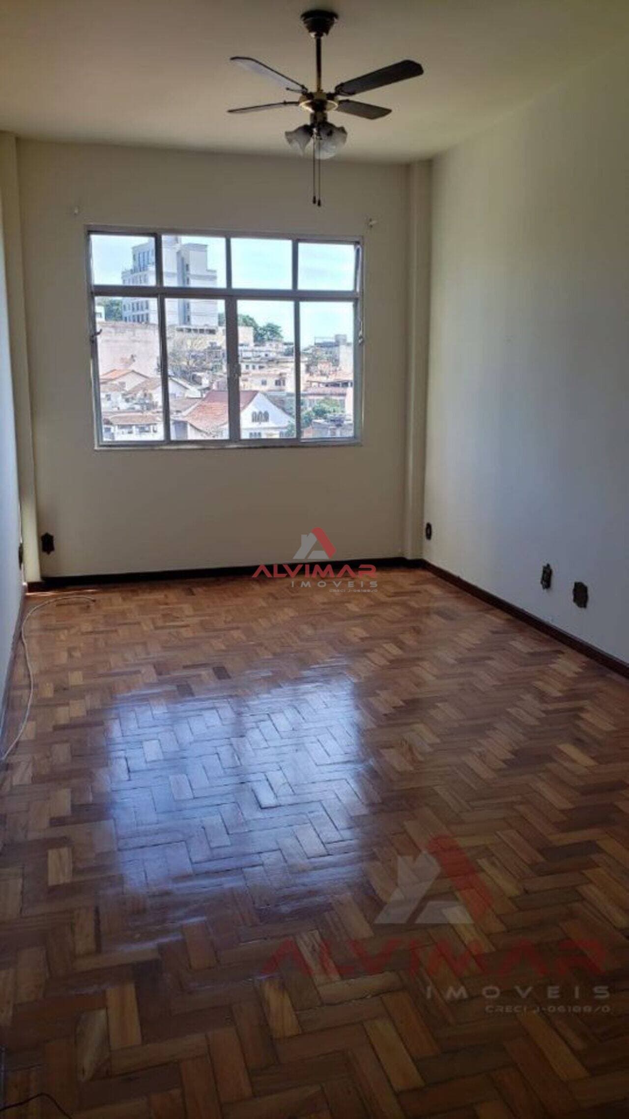 Apartamento com 2 quartos, 80 m² - foto 5