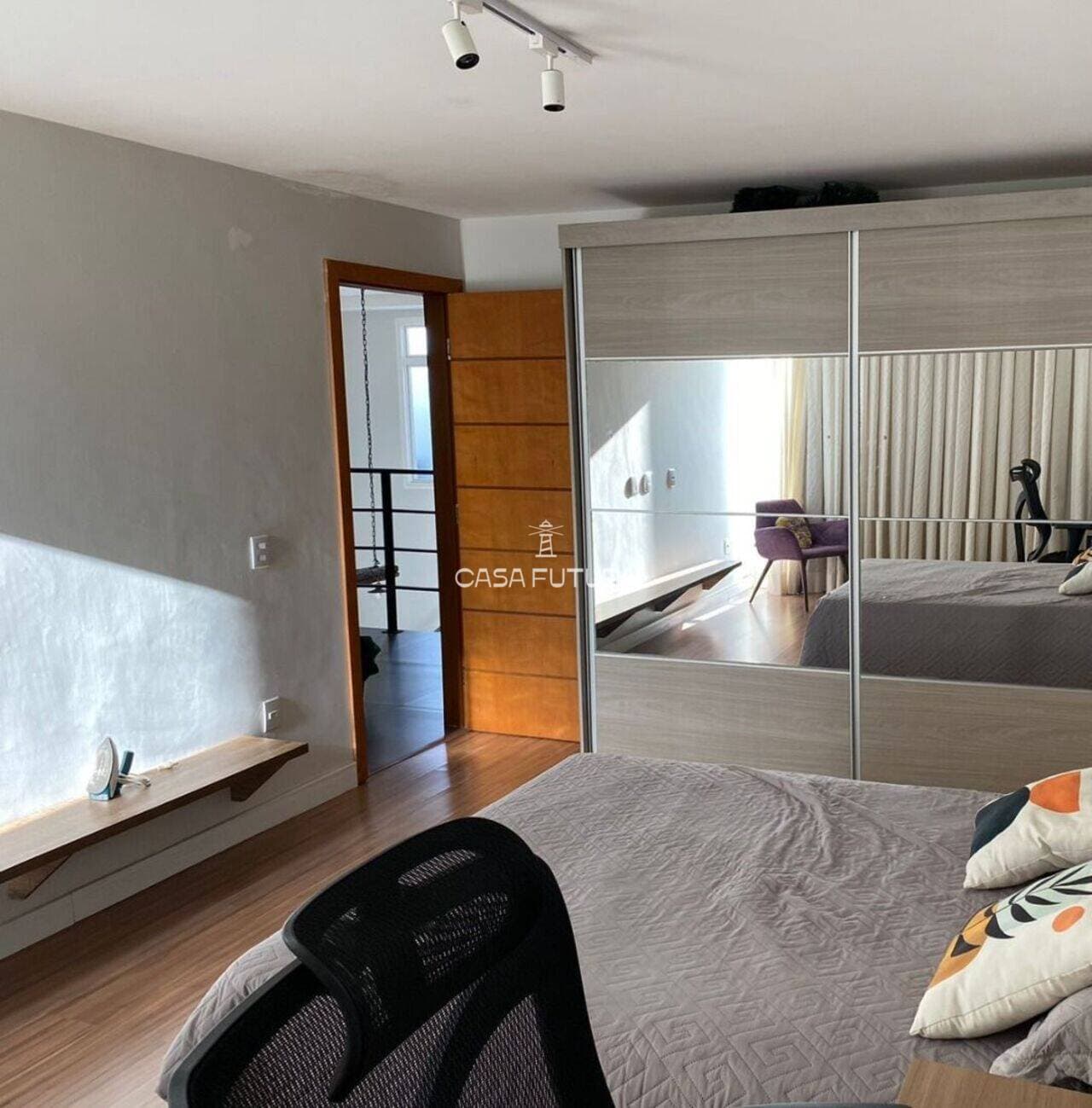 Casa com 3 quartos, 270 m² - foto 9