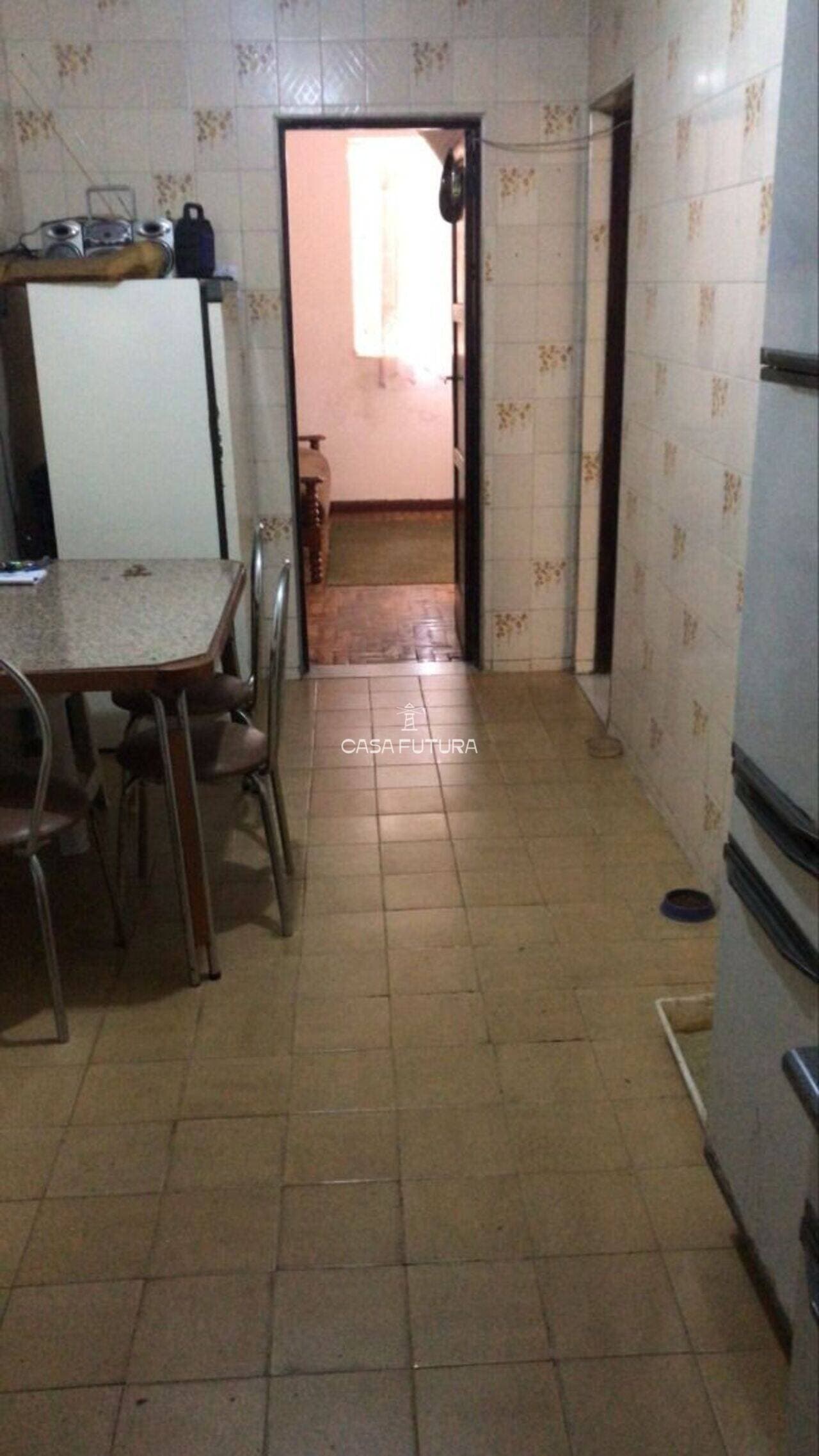 Casa com 4 quartos, 100 m² - foto 3