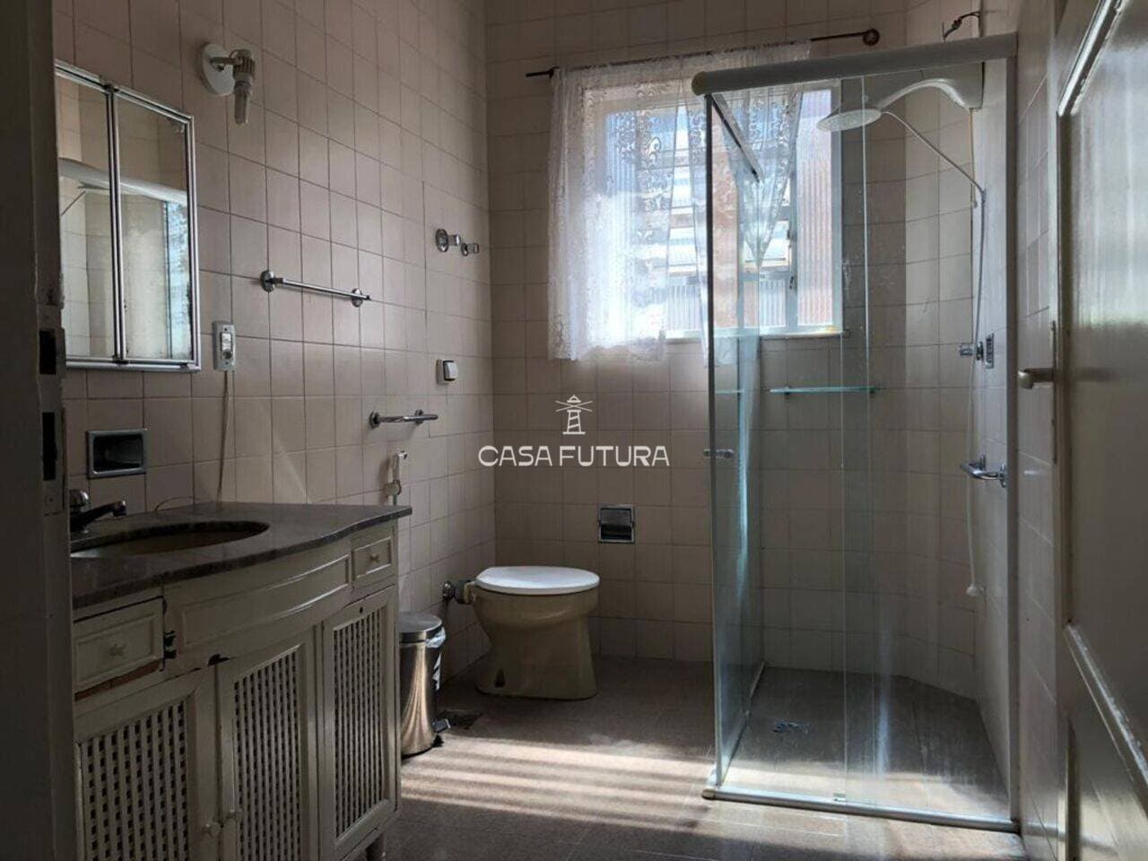 Casa com 3 quartos, 390 m² - foto 7