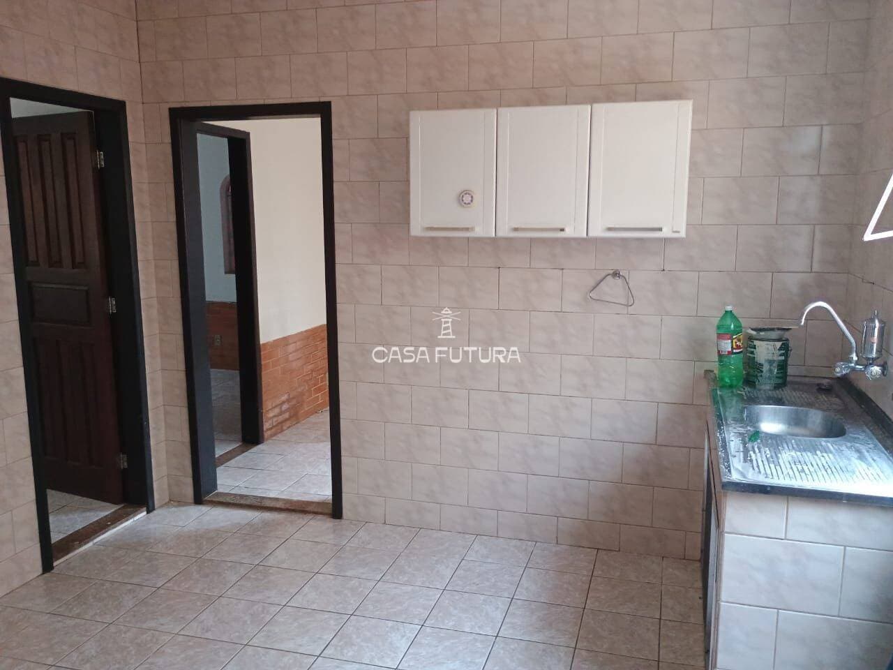 Casa com 6 quartos, 171 m² - foto 7