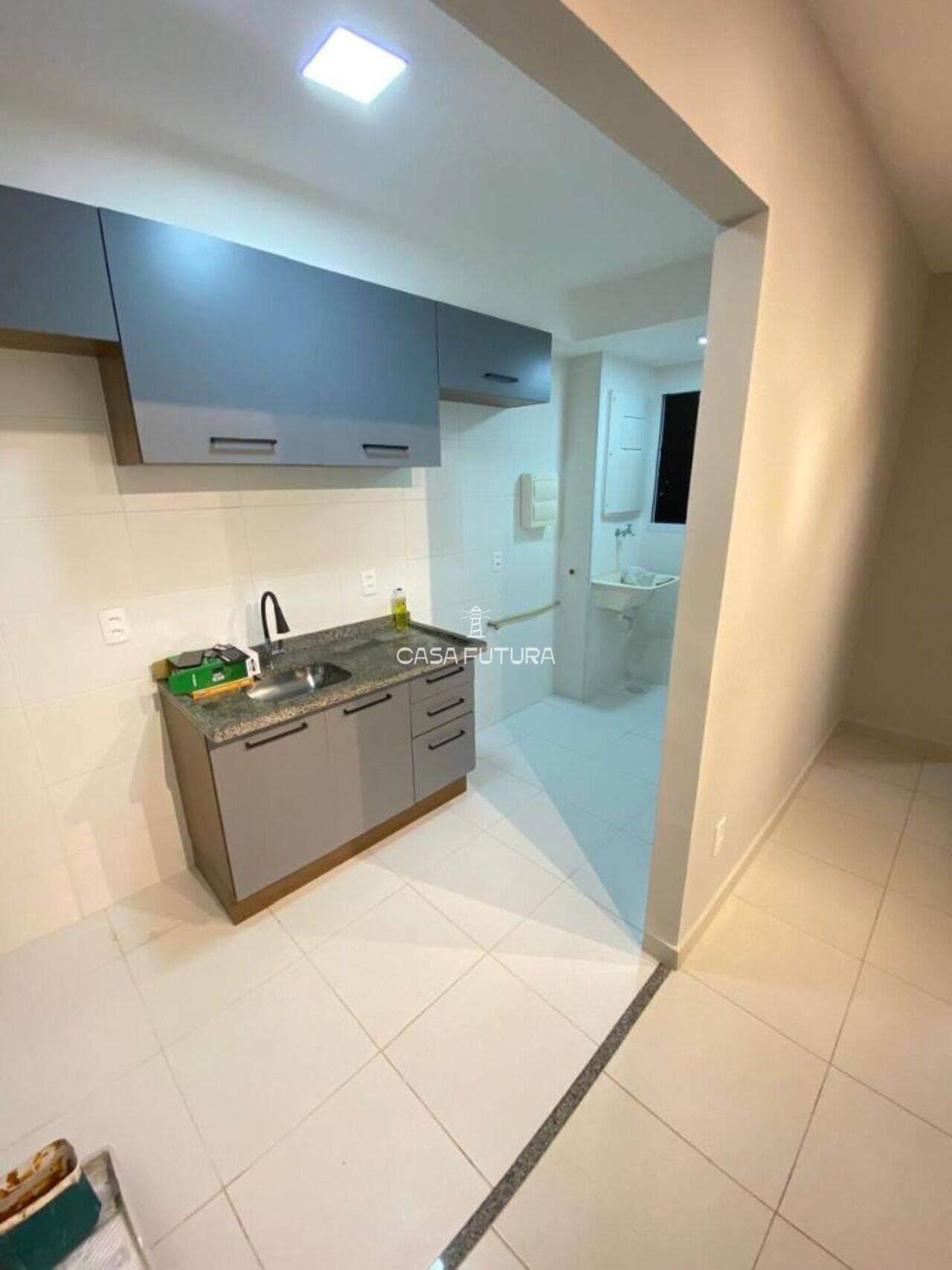 Apartamento com 2 quartos, 51 m²