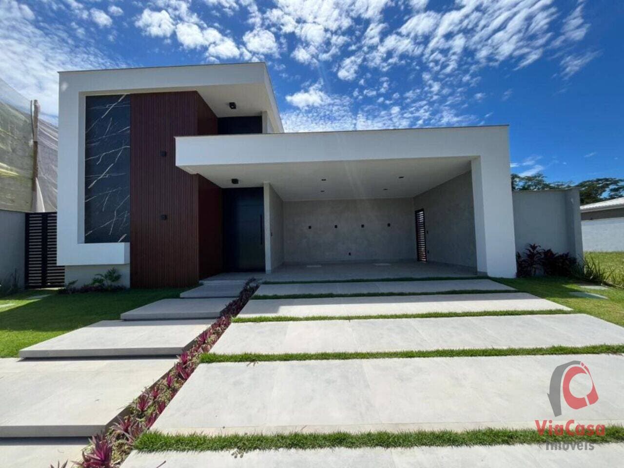 Casa em Rio de Janeiro - Extensão do Bosque - Rio das Ostras/RJ