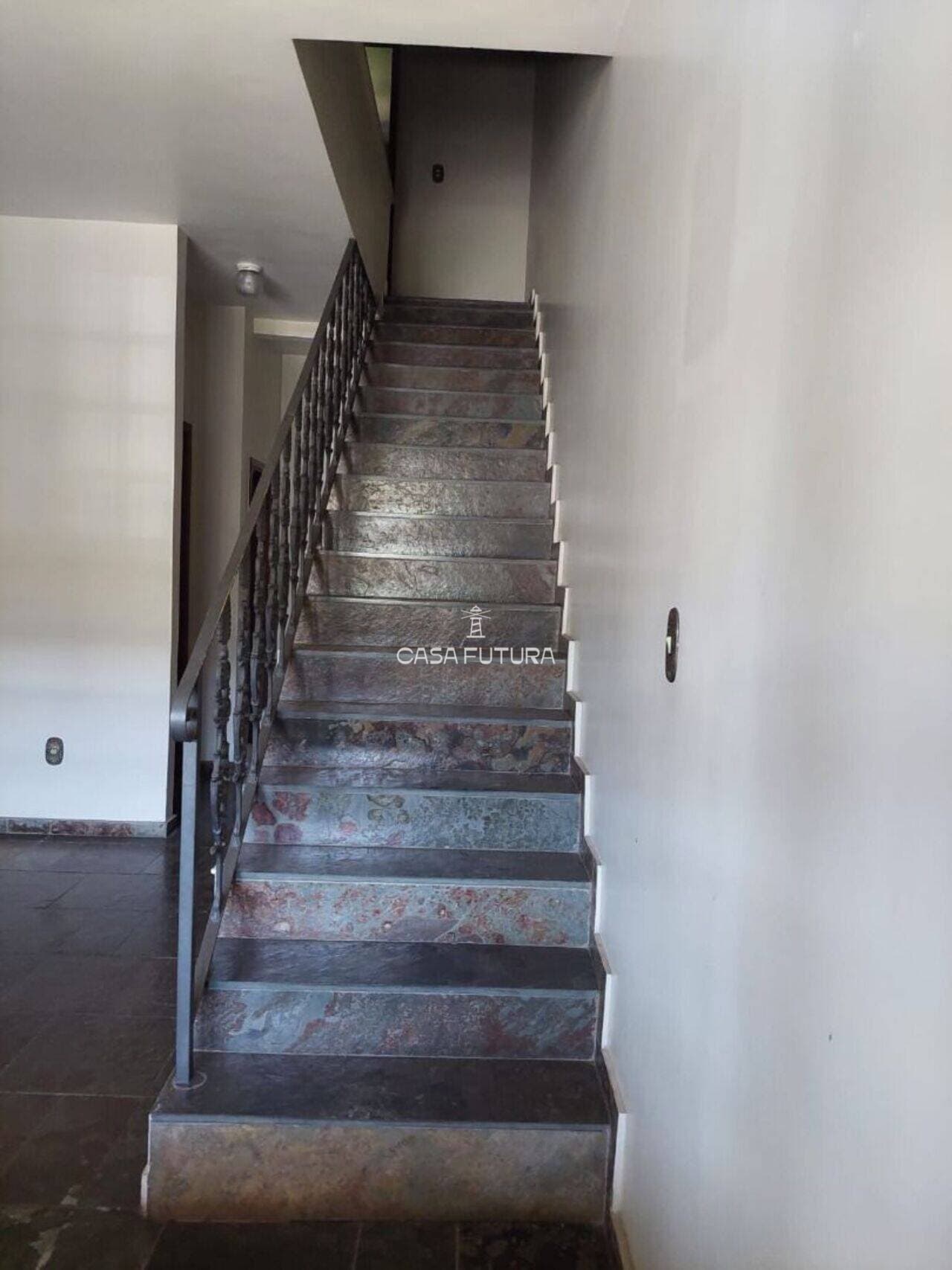 Casa com 3 quartos, 187 m² - foto 5