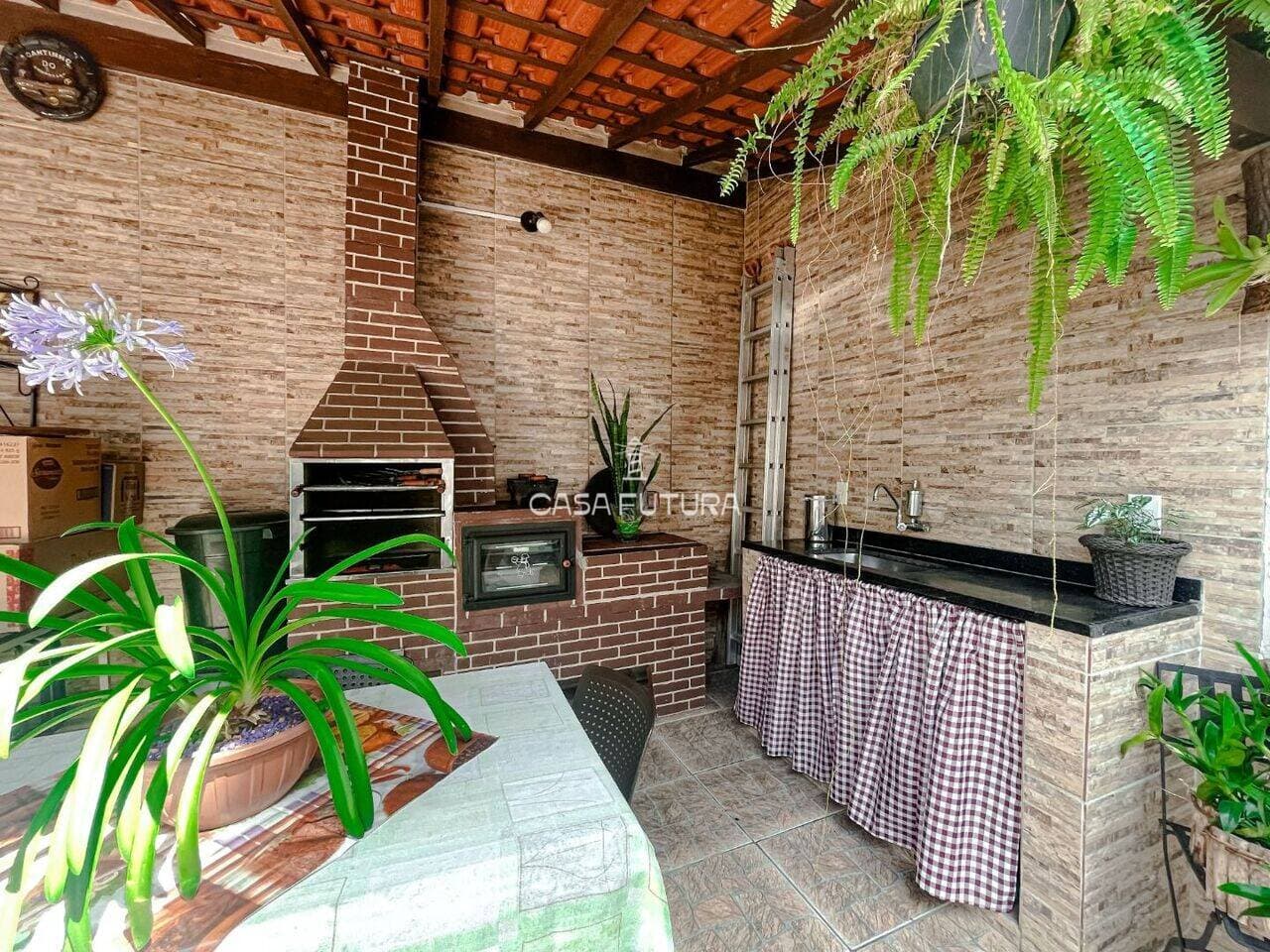 Casa com 3 quartos, 127 m² - foto 2