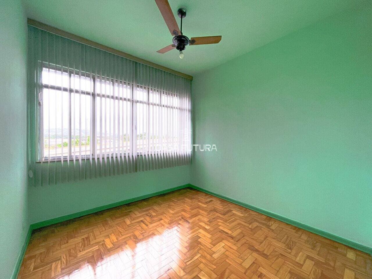 Apartamento com 3 quartos, 93 m² - foto 4